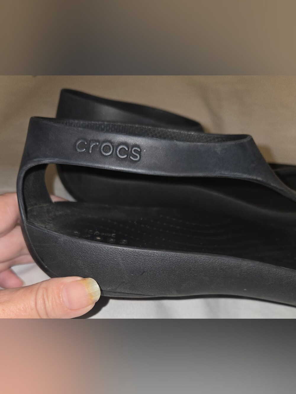 Crocs Sexi Serena Thong Sandals in Black Sz 7 - Picture 3 of 10